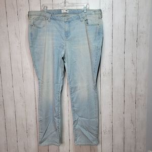 New! Old Navy Women's Light Wash Straight Jeans Size 18.